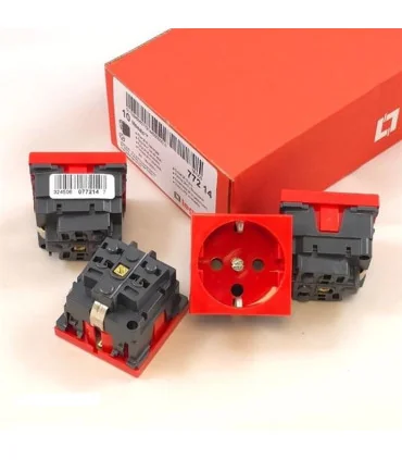 عکس پریز برق قرمز ترانکینگ | مرکز خرید کابل ایران